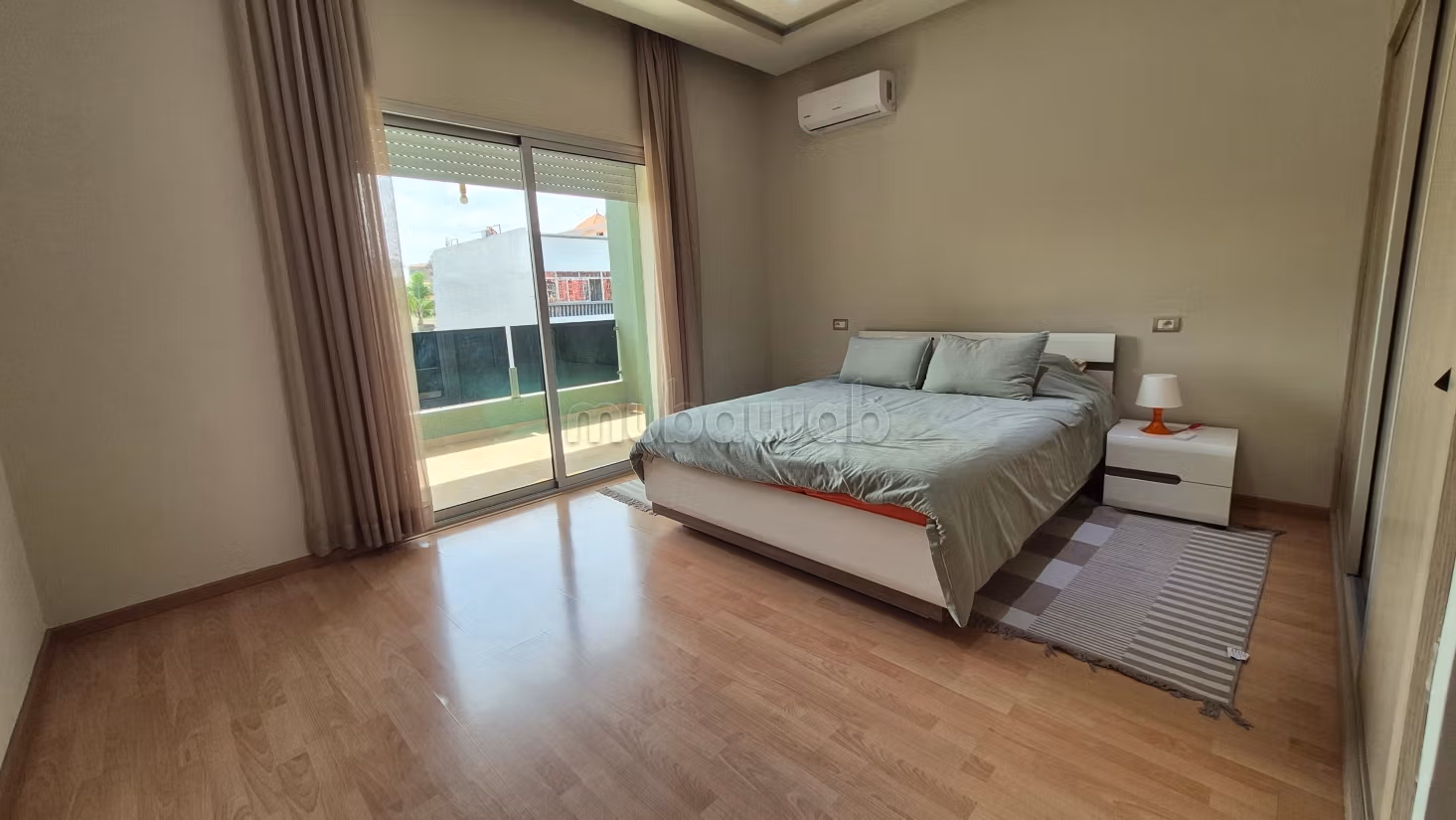 Zeer mooie villa in het pilotdorp