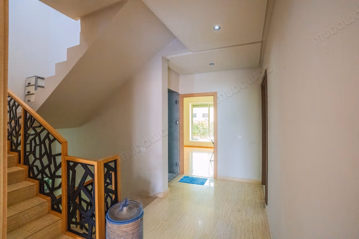Very beautiful villa in the pilot village