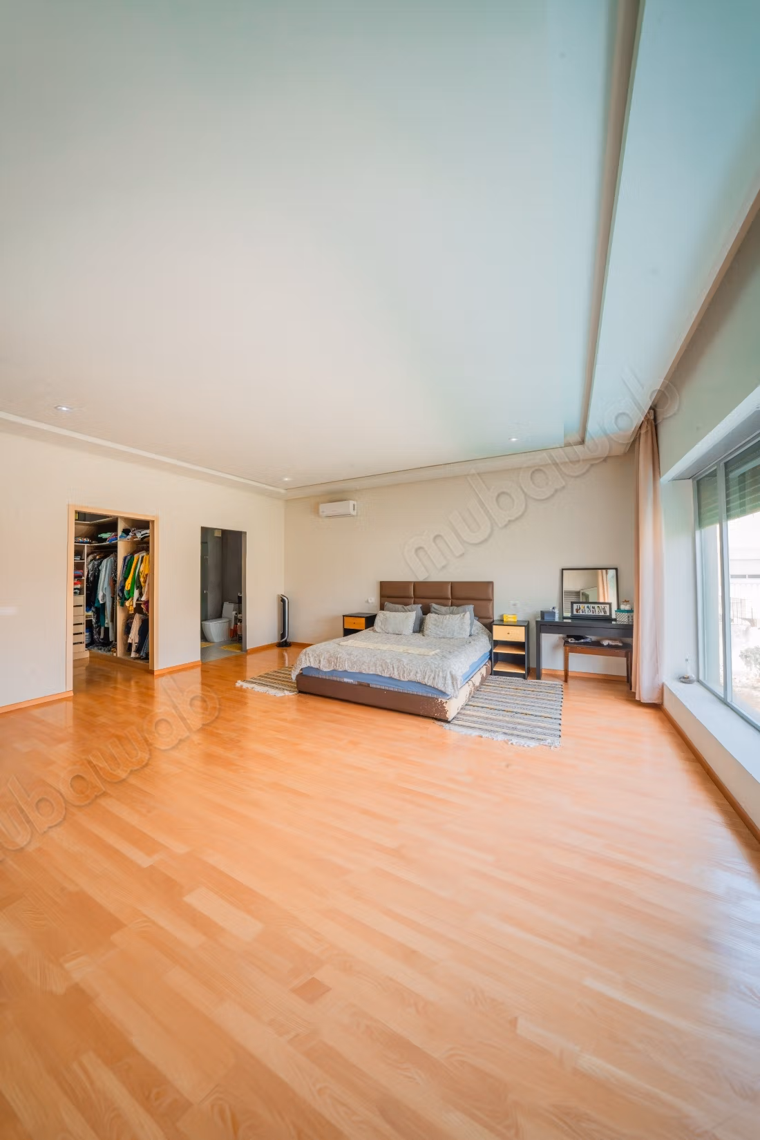 Very beautiful villa in the pilot village