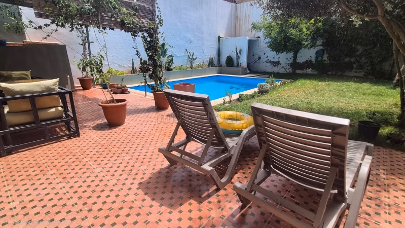 Zeer mooie villa in het pilotdorp