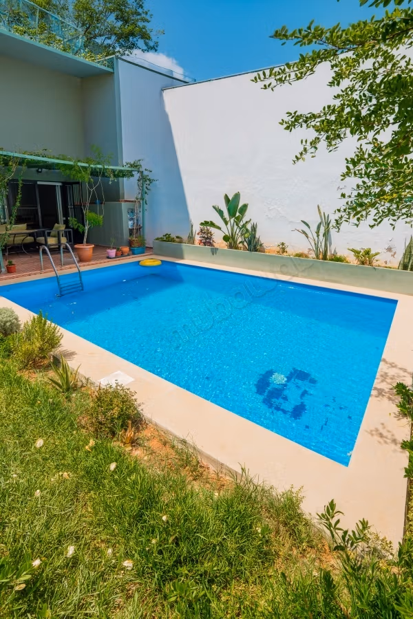 Très belle villa dans le village pilote