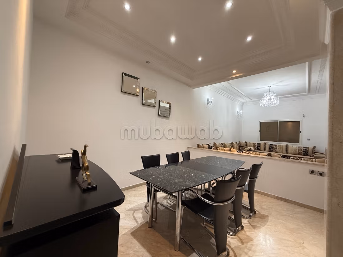 Location villa 4 pleasant bedrooms. Traditional living room and satellite antenna system