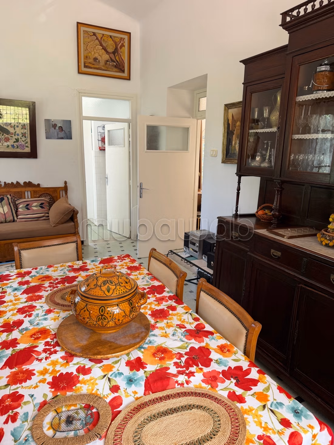 Casa Tradizionale con Bellissimo Giardino a Mornag. 2 camere. Posti auto e bellissimo giardino
