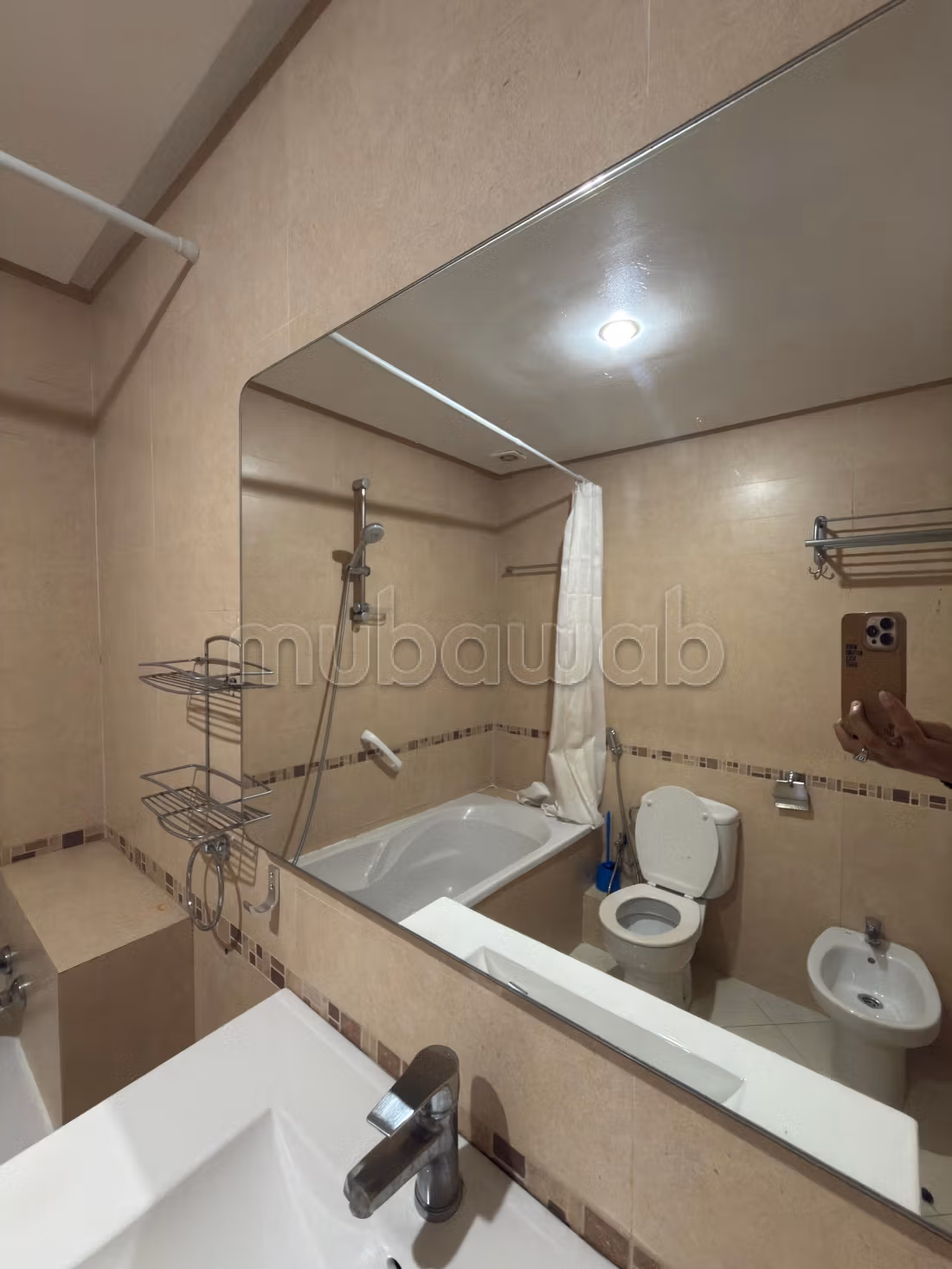 Appartement à louer Bourgogne — 2