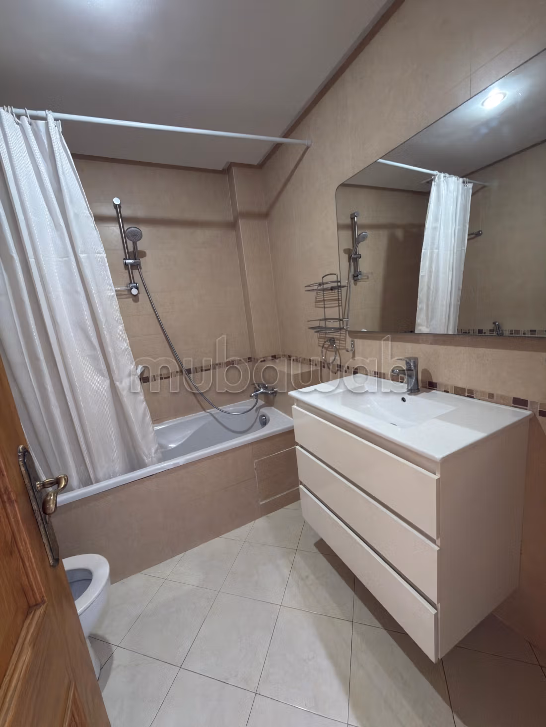 Appartement à louer Bourgogne — 3