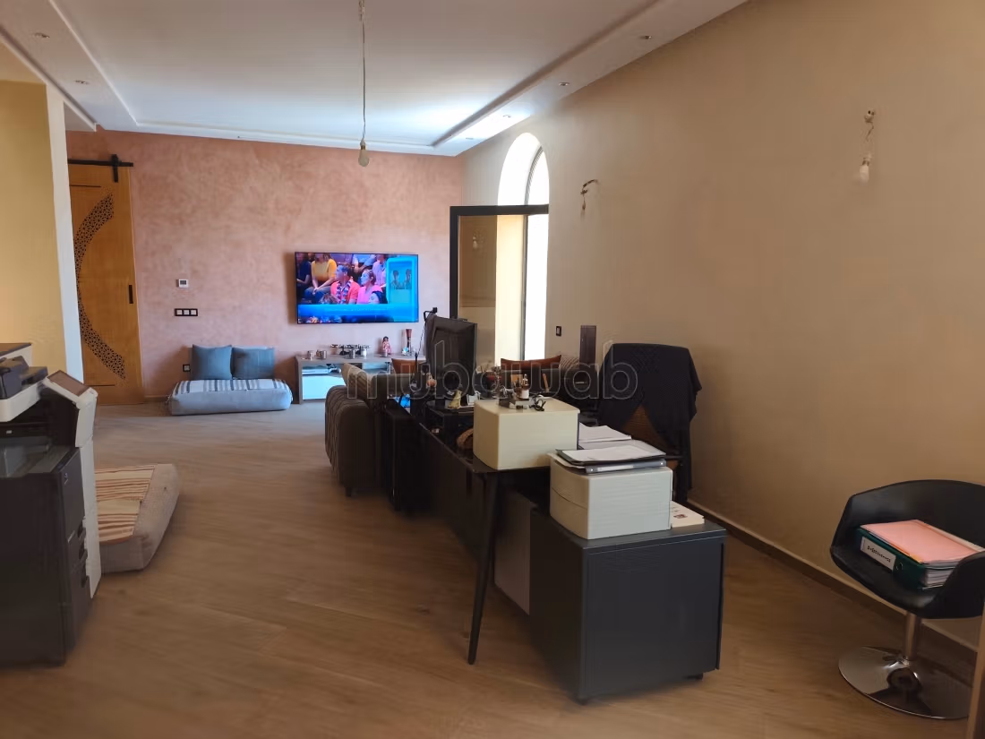 Guest palace for sale on Ourika Road Zaraba Canal. Total area 2500 m². Registered tourist project
