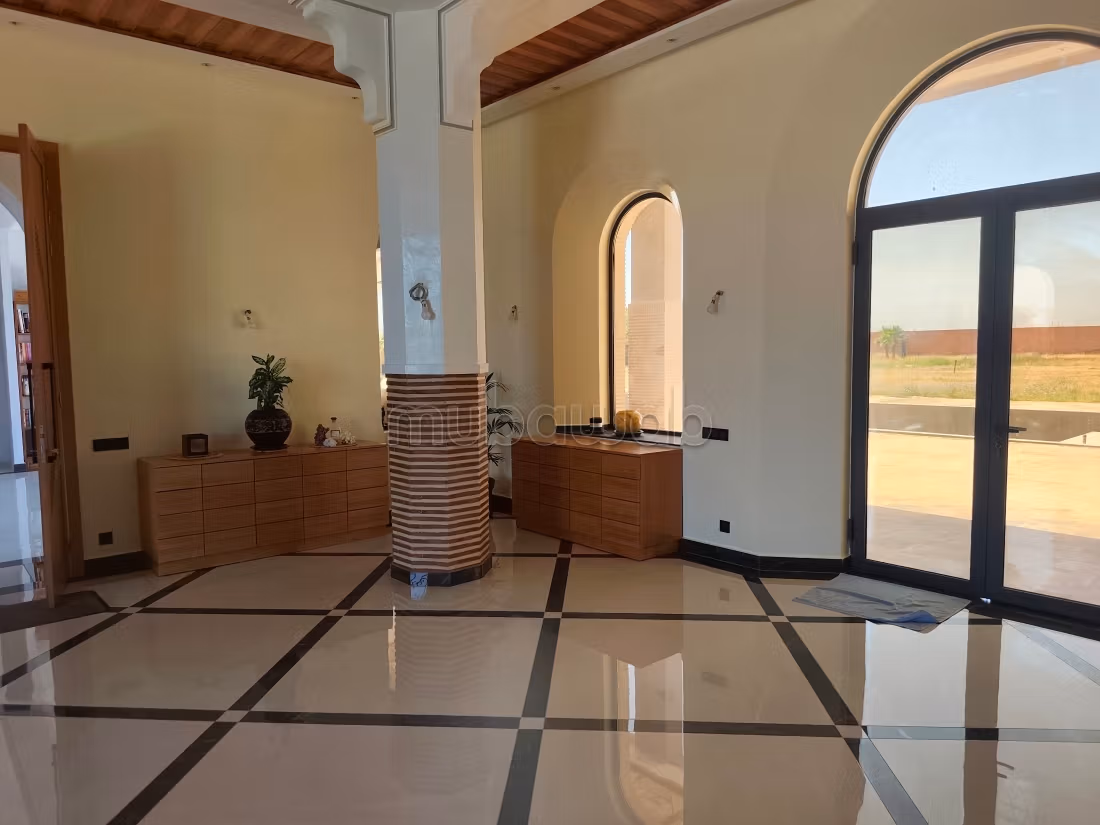 Guest palace for sale on Ourika Road Zaraba Canal. Total area 2500 m². Registered tourist project