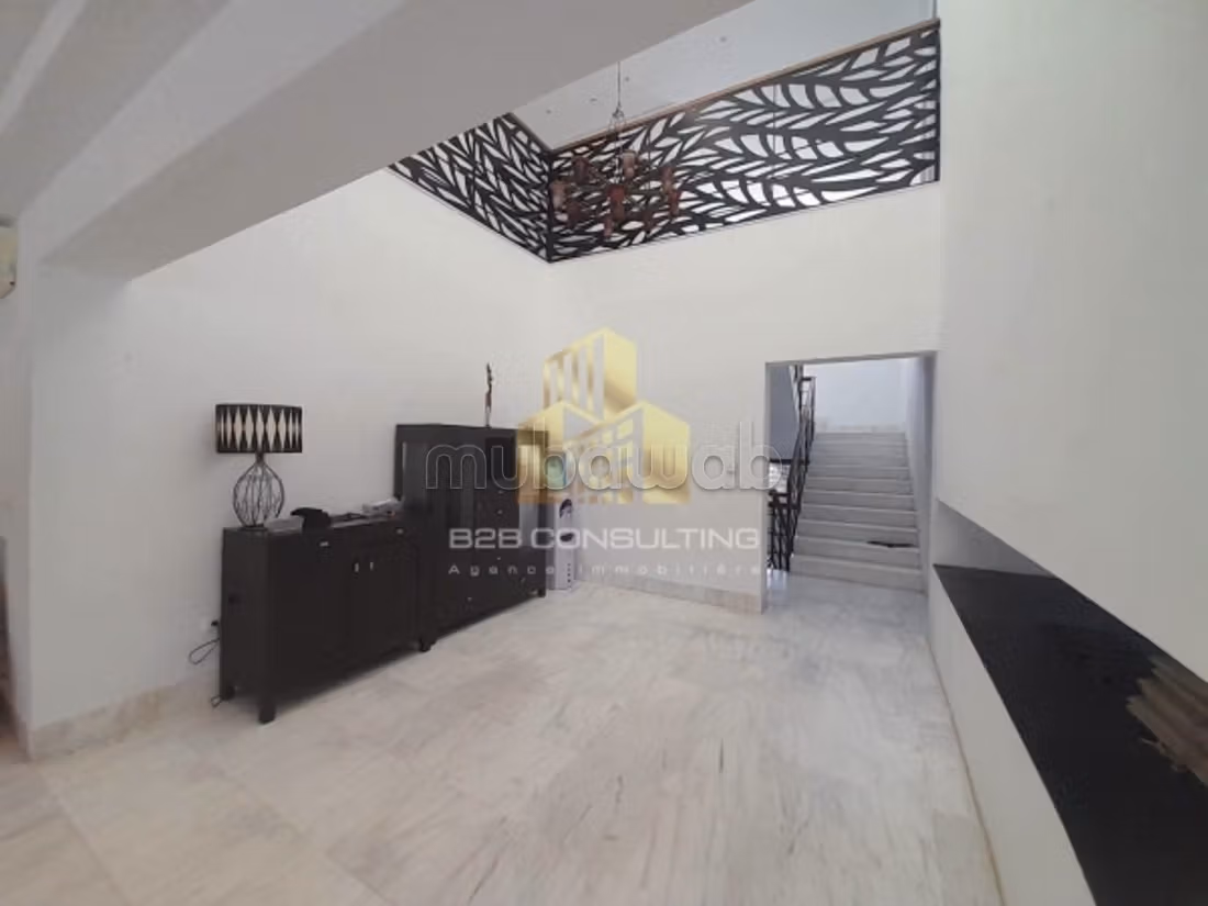 Location une villa s 4 a la marsa