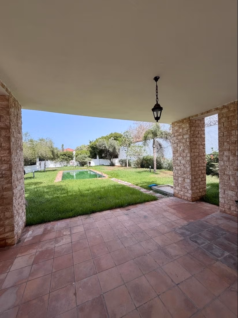 Magnificent villa for rent empty in Darbouazza