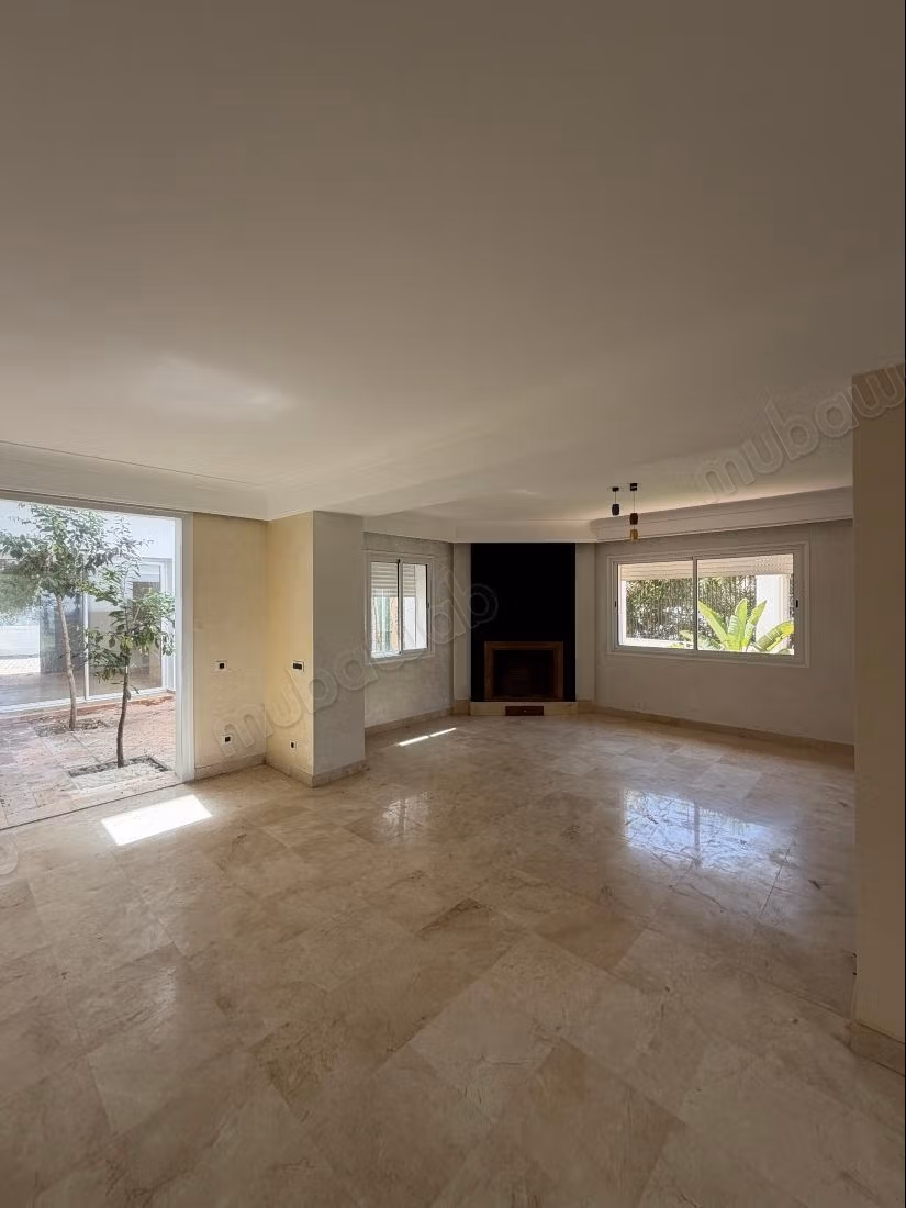 Magnificent villa for rent empty in Darbouazza