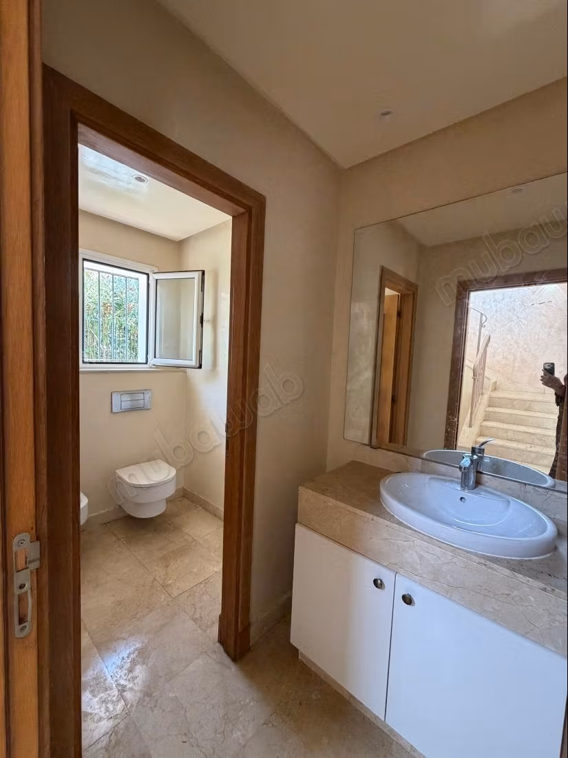 Magnificent villa for rent empty in Darbouazza
