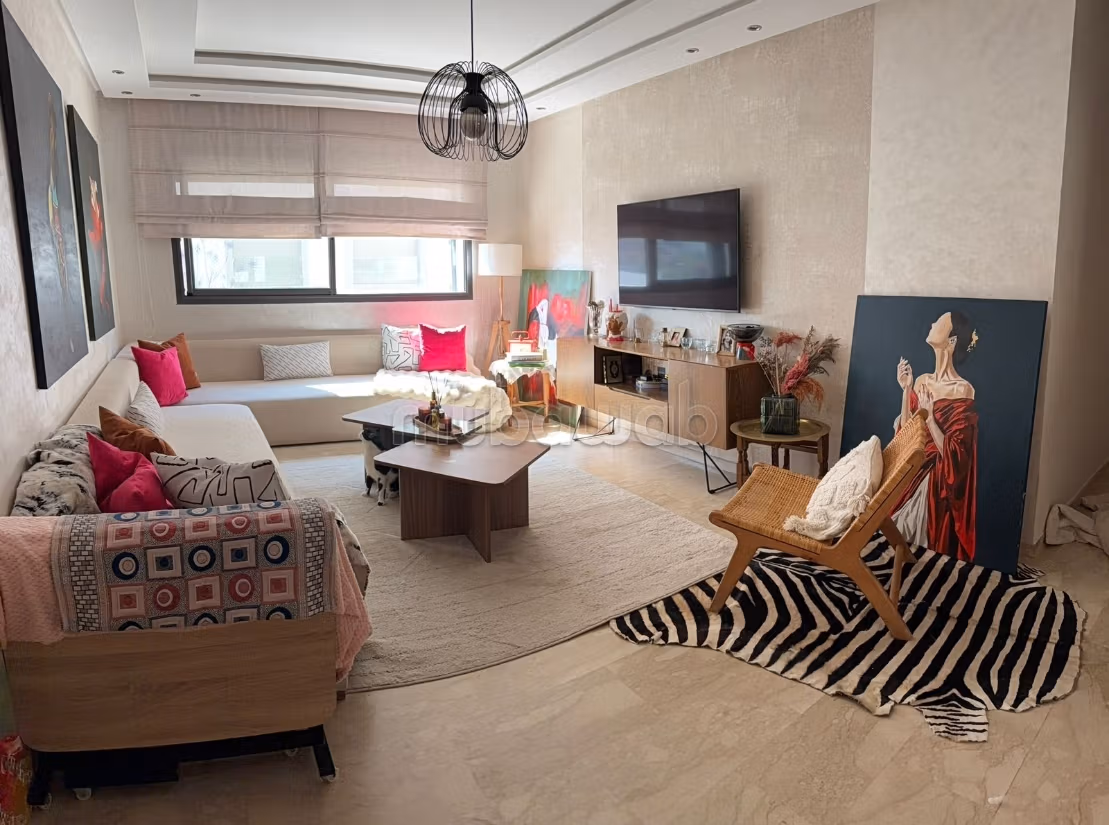 Appartement à l'achat à Ferme Bretonne Hay Arraha. Surface de 80 m². Spacieux salon européen · photo 1