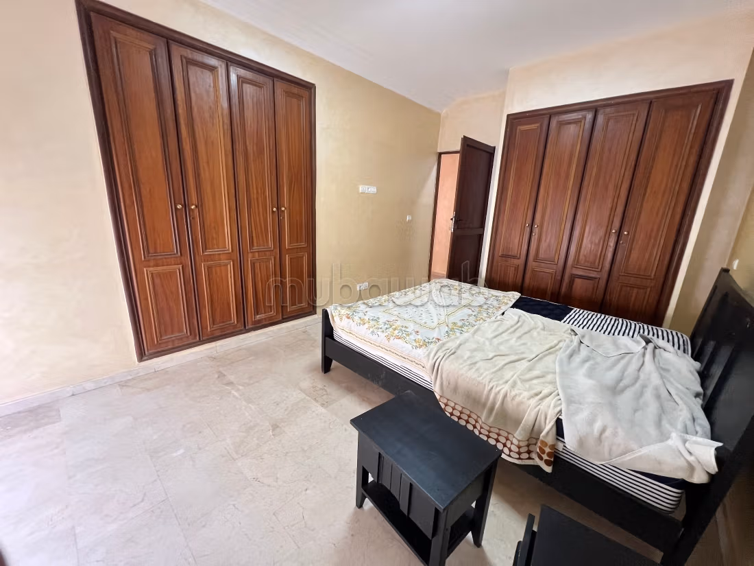 Location Grand Studio Quartier Bourgogne — 6