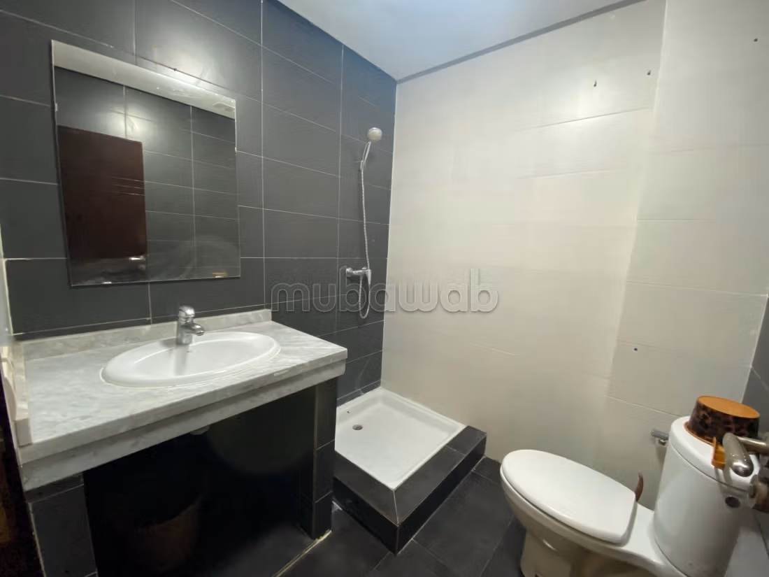 Apartments for rent with pool 4 comfortable rooms. Typical Moroccan living room, secure residence