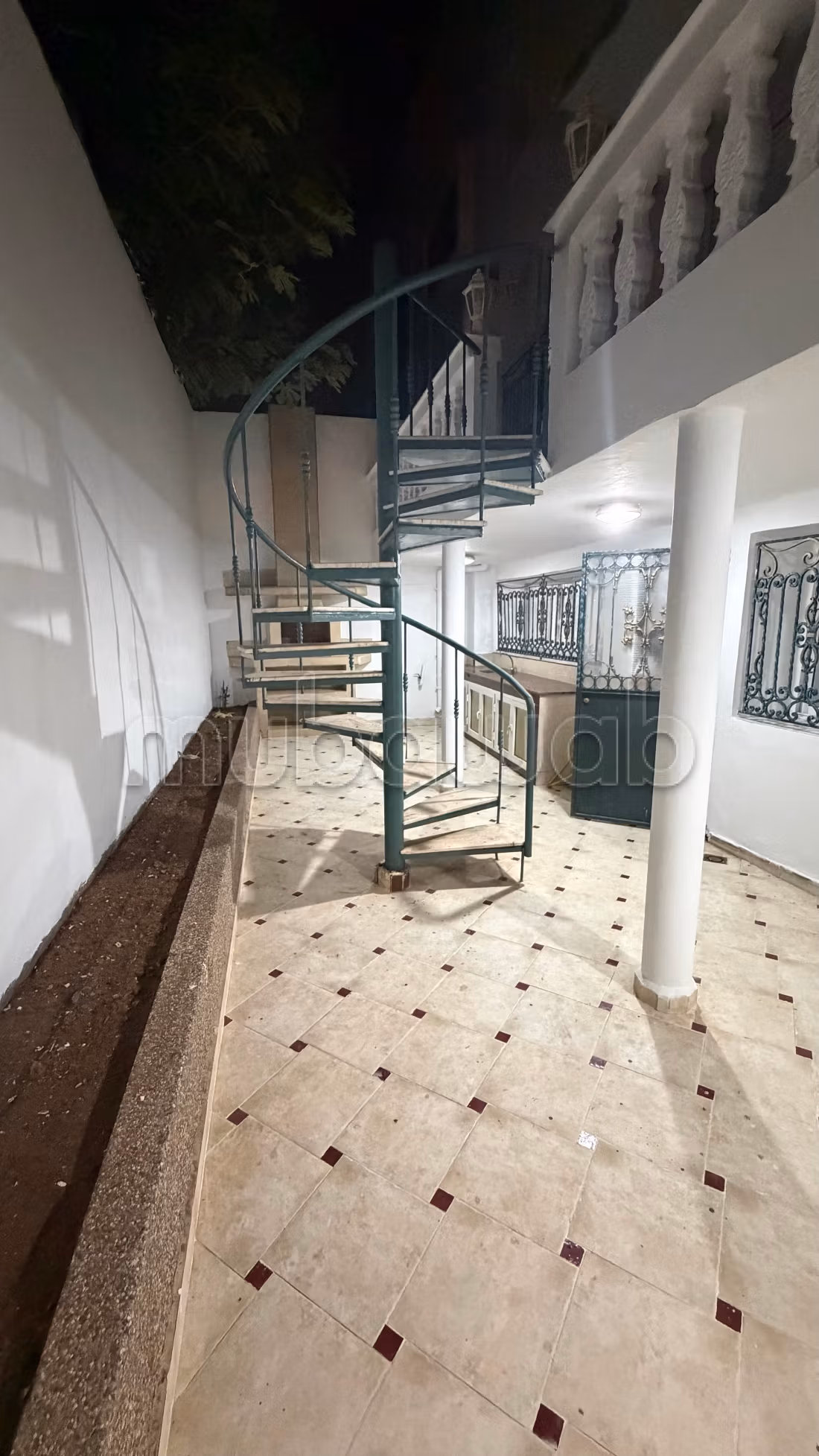 Splendida villa in vendita a Hay Haddaouia. 10 stanze. Ben arredato