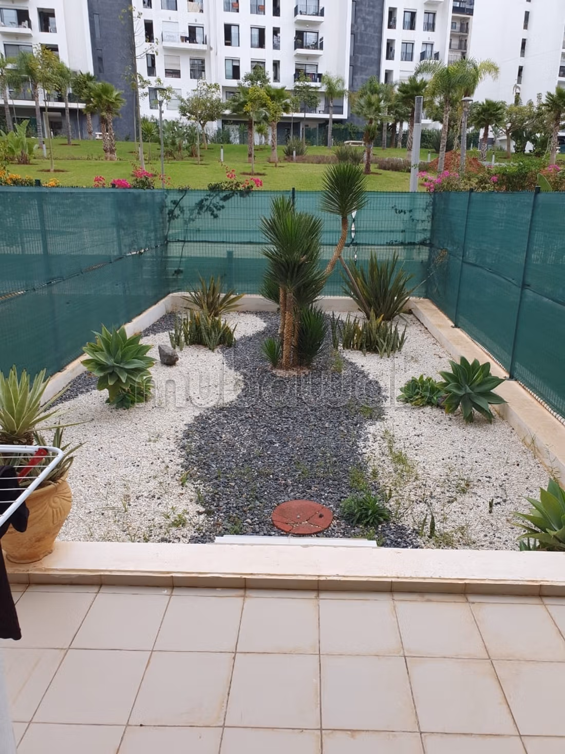 Bel appartement rdc 80m² meuble avec jardin