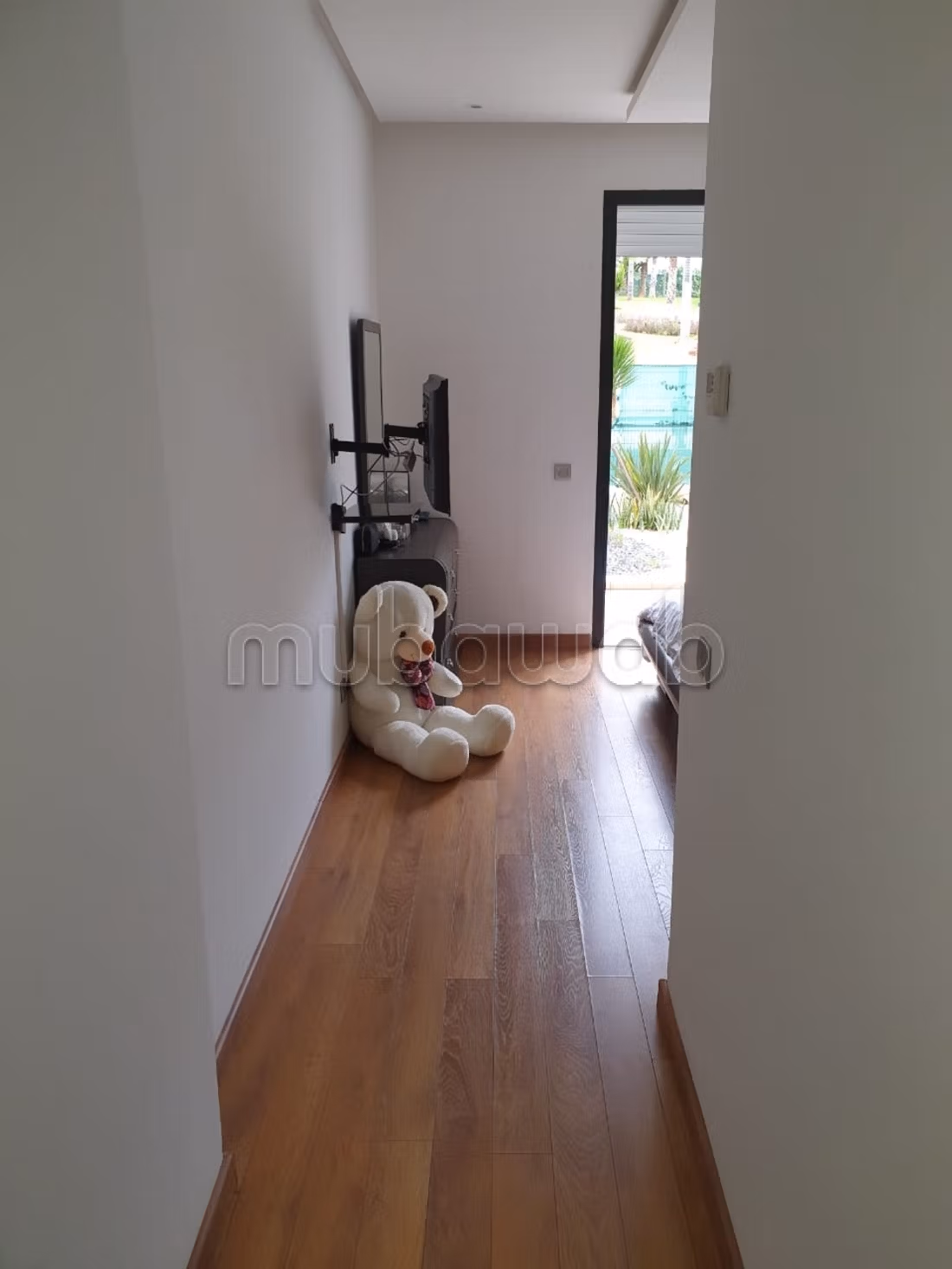 Bel appartement rdc 80m² meuble avec jardin