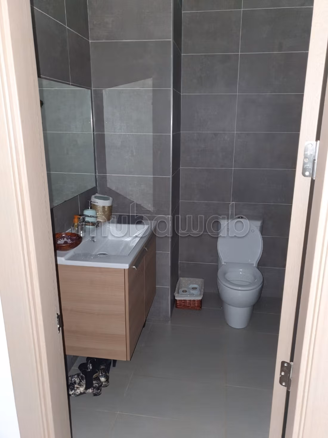 Bel appartement rdc 80m² meuble avec jardin