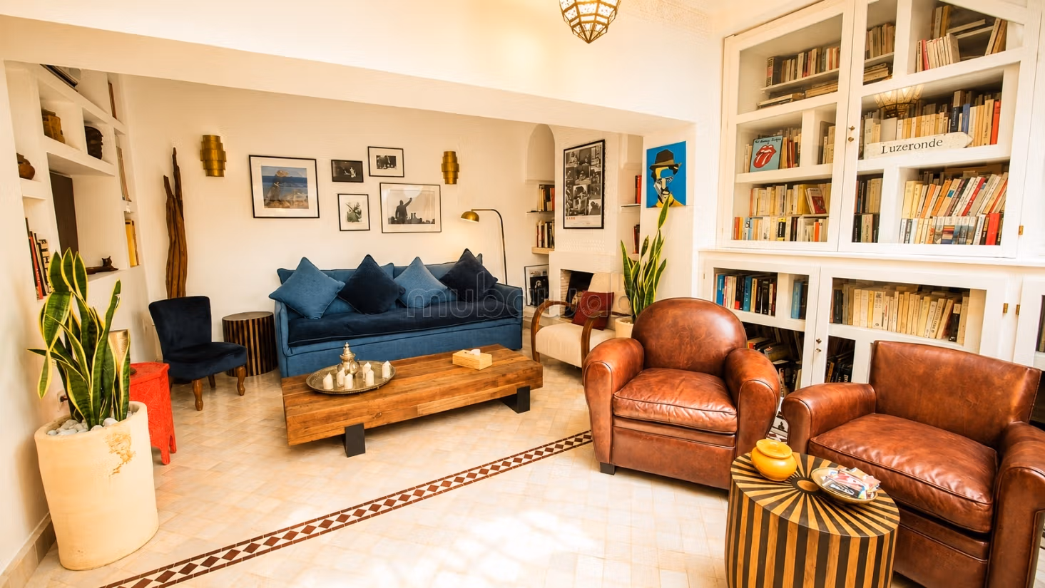 Bellissimo Riad con 3 Camere e Piscina nella Kasbah