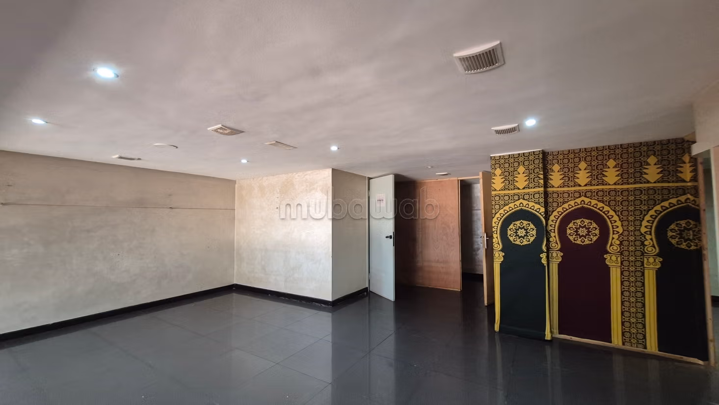 Te huur Object 200m2 Palmier