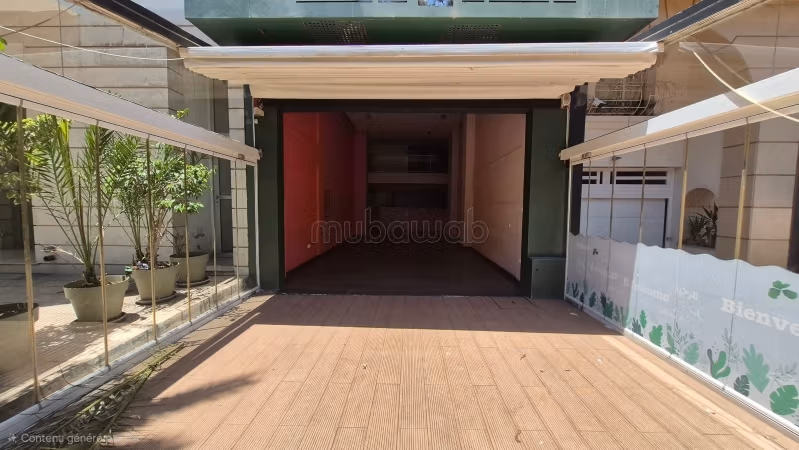 En alquiler Local 200m2 Palmier