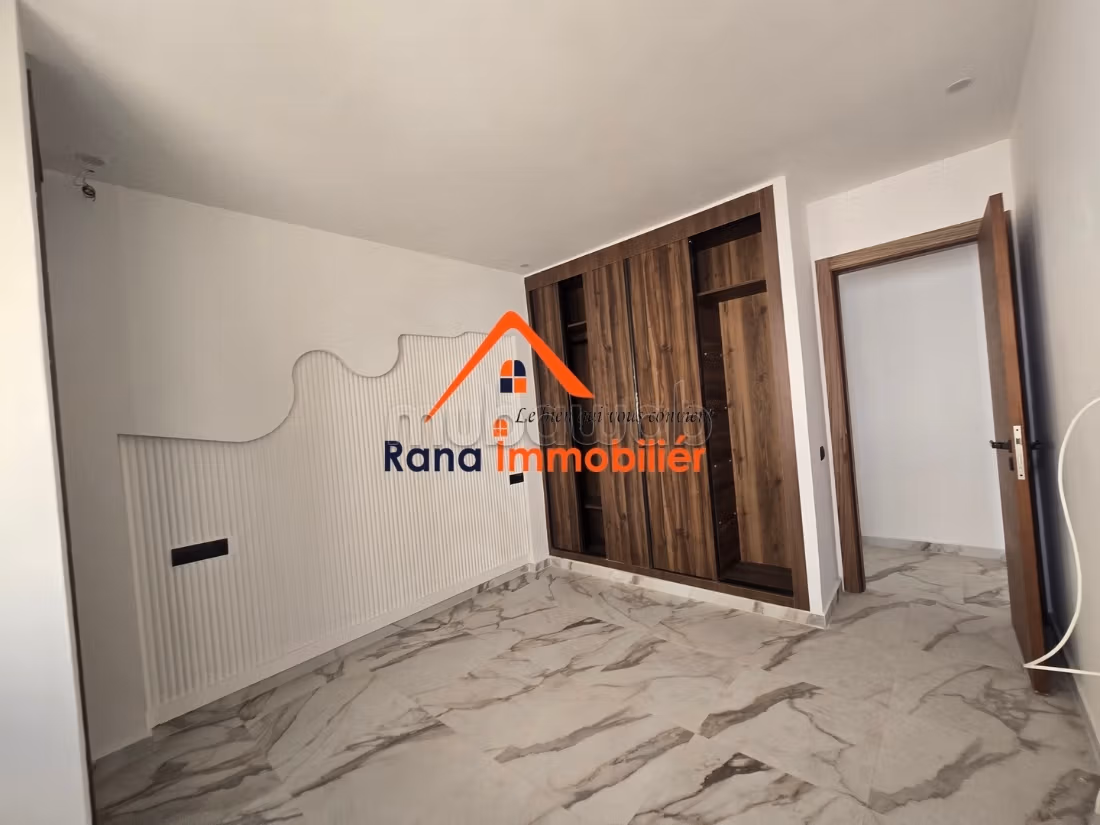 Appartement 100 m² à Aviation - Mabella — 9