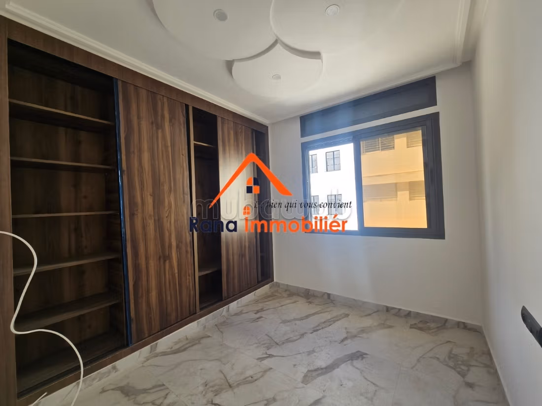 Appartement 100 m² à Aviation - Mabella — 12