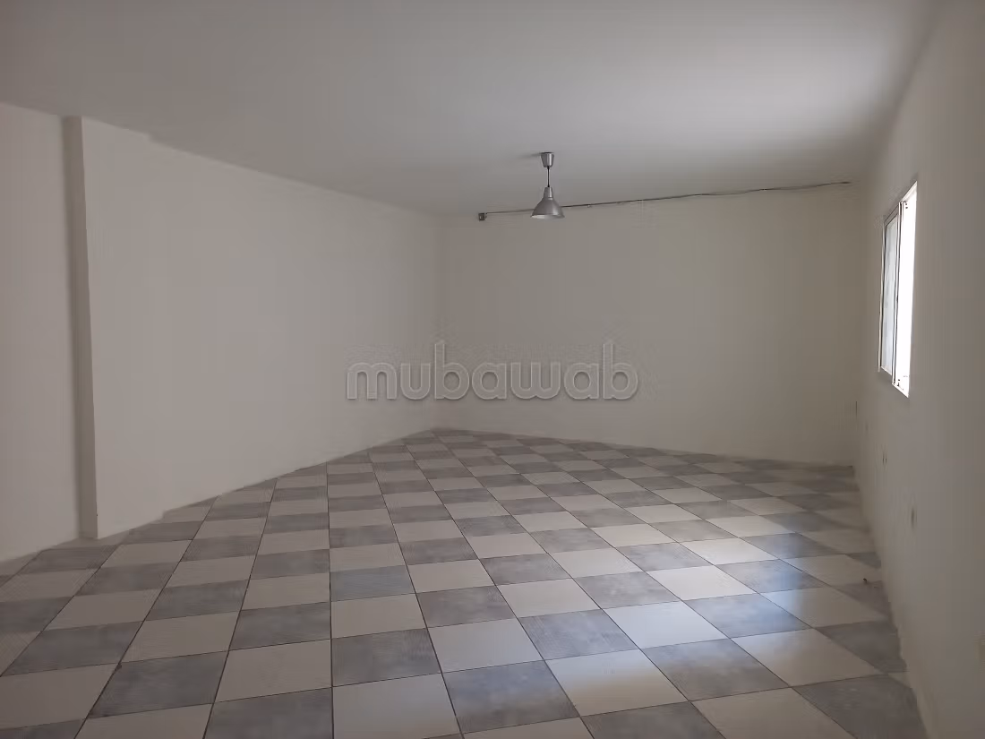 In affitto ufficio 164m2 Palmier