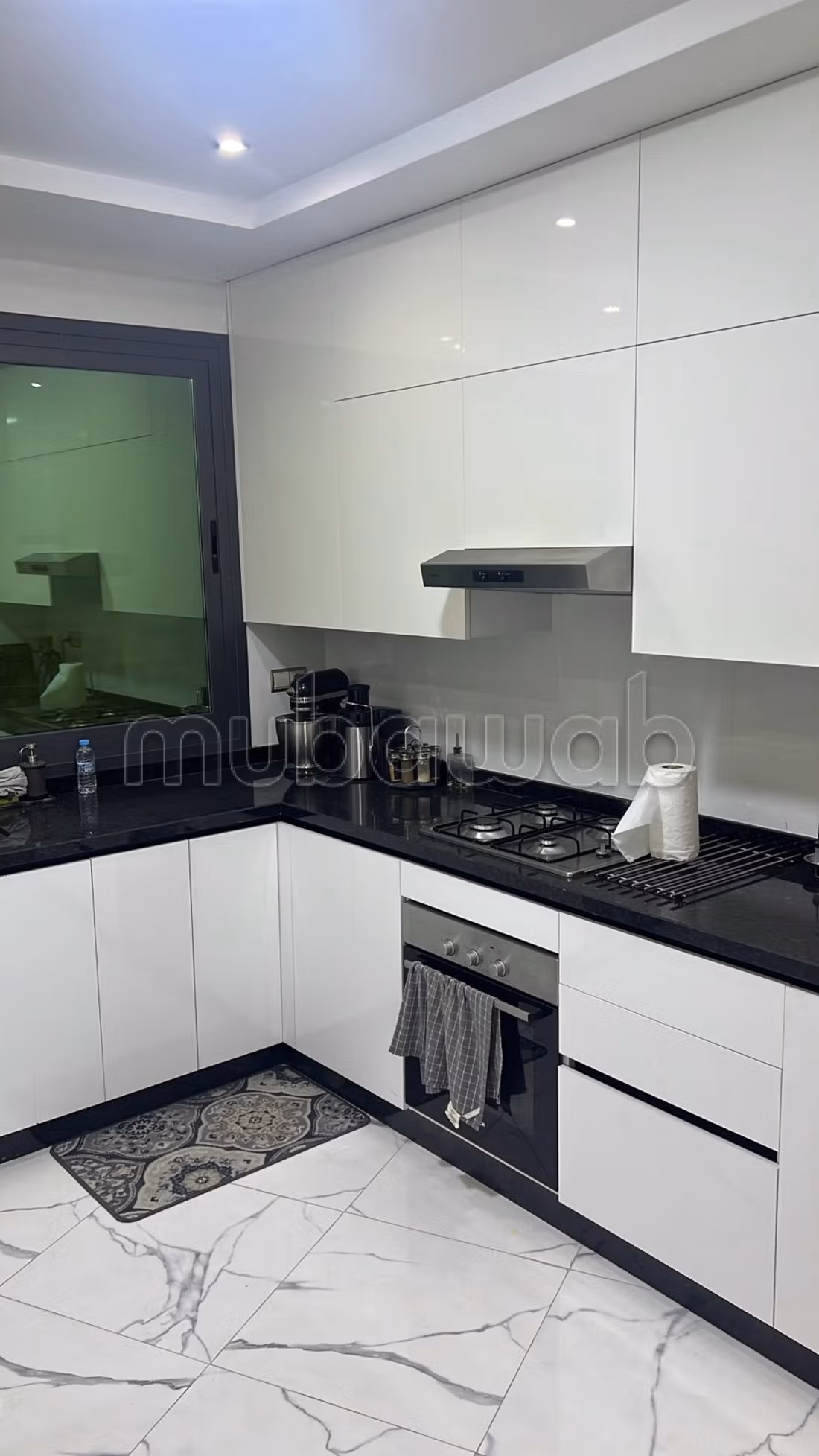 Appartement te koop in Beausejour. 3 aangename slaapkamers. Goed gemeubileerd
