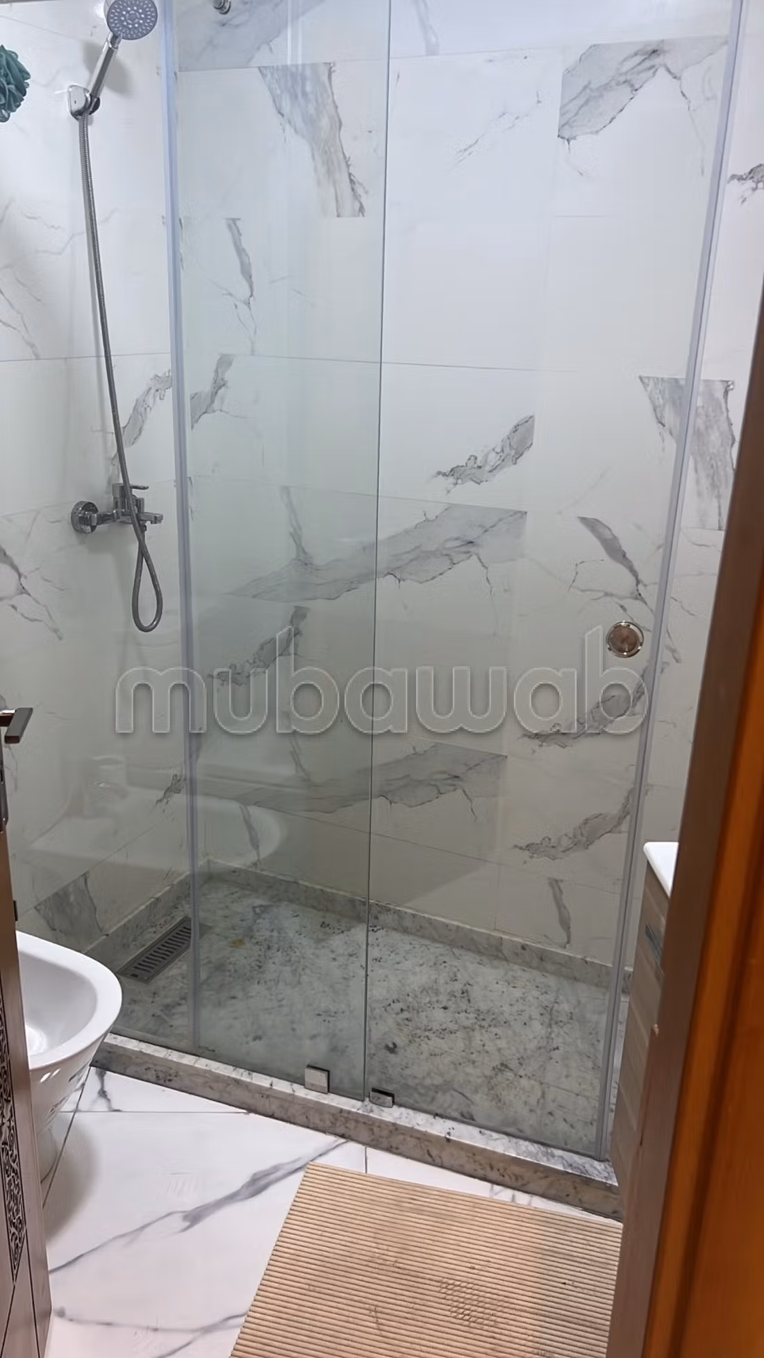 Appartement te koop in Beausejour. 3 aangename slaapkamers. Goed gemeubileerd
