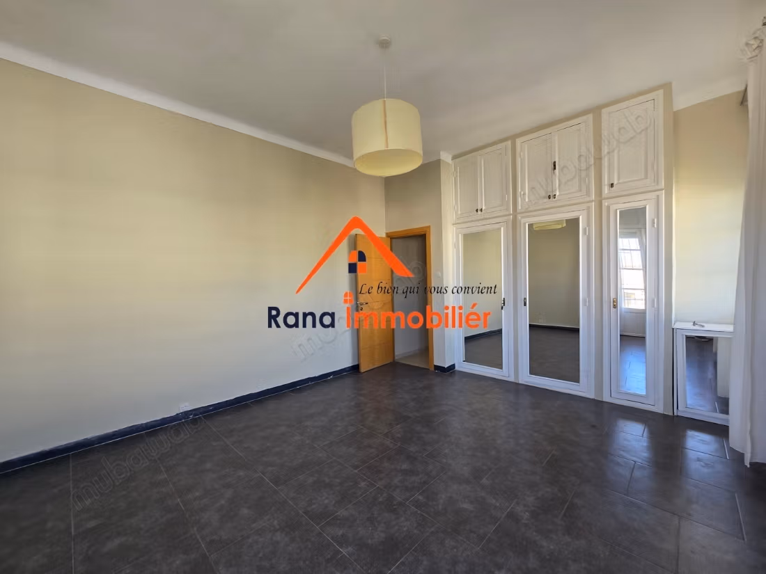 Villa in affitto a Hassan