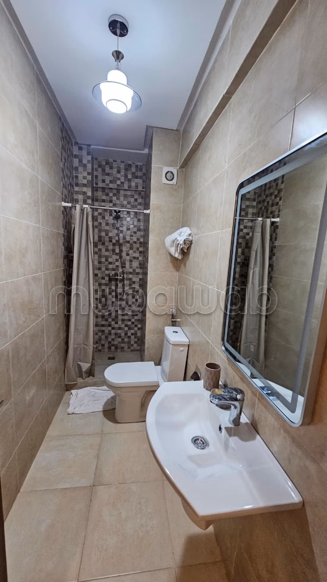 Appartements à louer à Hivernage. Surface de 49 m². Concierge et climatisation