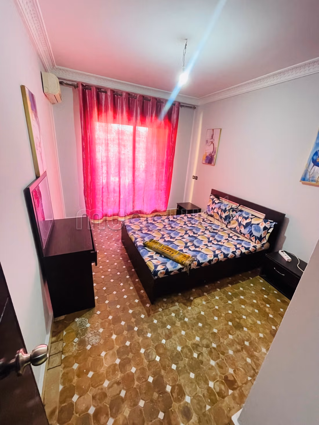Appartements à louer à Hivernage. Surface de 49 m². Concierge et climatisation
