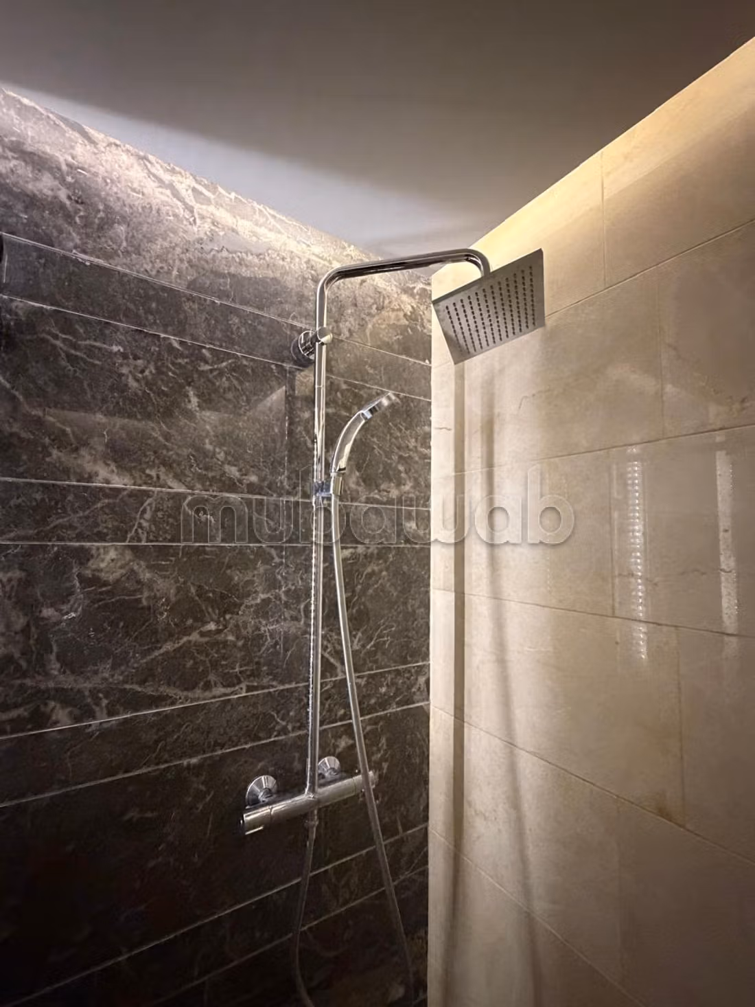 Hoogwaardig gemeubileerd studio 63m2 Dichtbij CFC