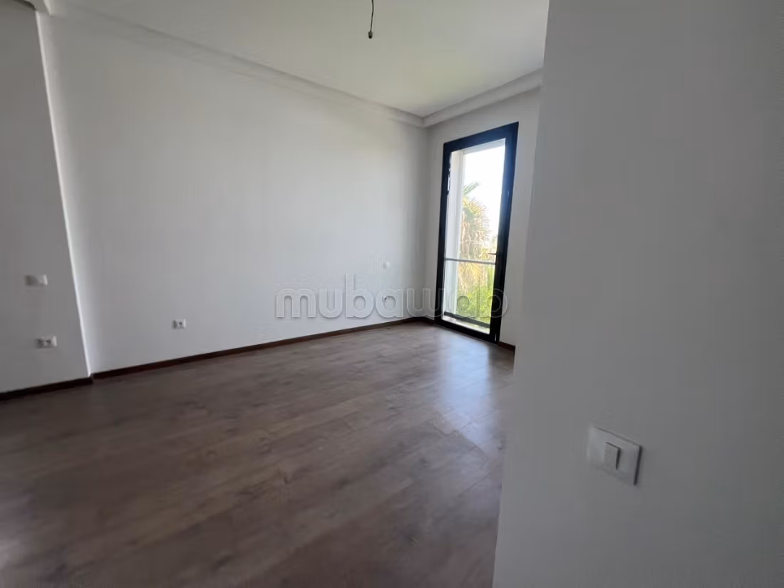 Stunning apartment for sale in Dar Bouazza in a residence with a pool. 3 bedrooms. Elevator and terrace