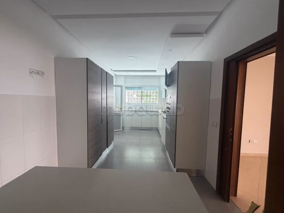 Villa a vendre Quartier Bir Rmi,
Kenitra