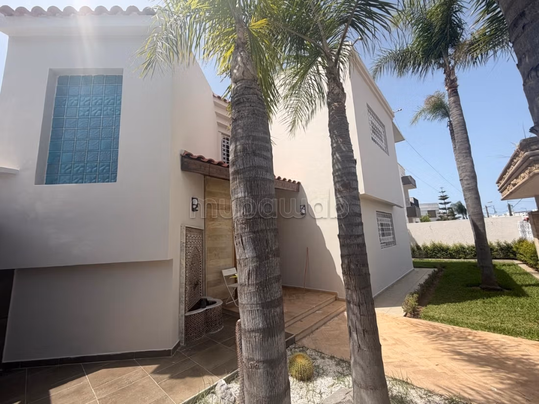 Villa a vendre Quartier Bir Rmi,
Kenitra
