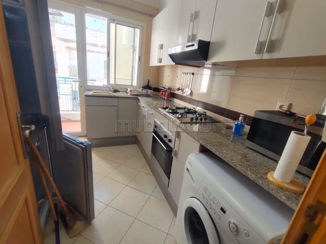 Appartamento arredato 90m² Maarif estensione 9000 dh