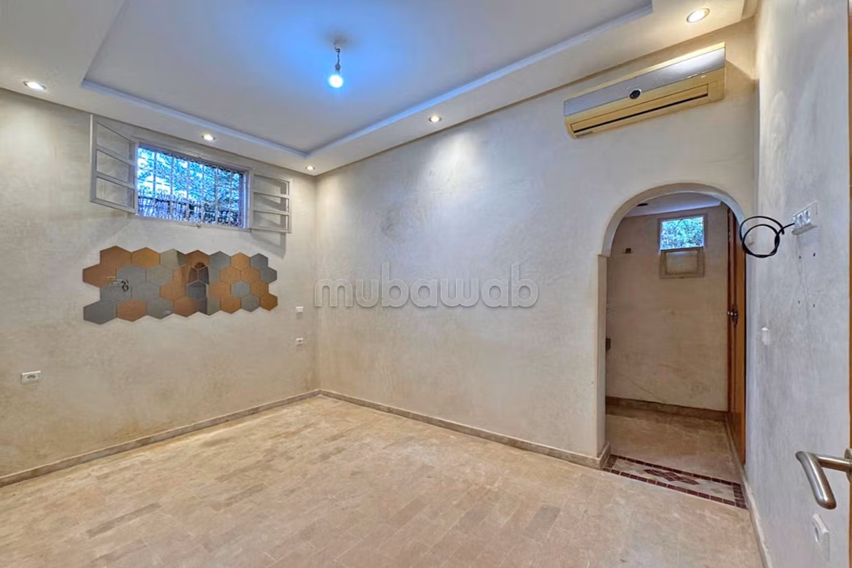 Villa 1100 m² à Route de Fez — 9