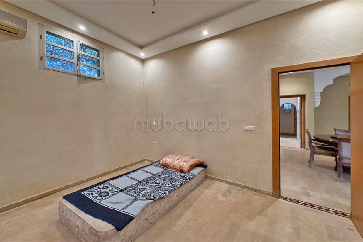 Villa 1100 m² à Route de Fez — 11