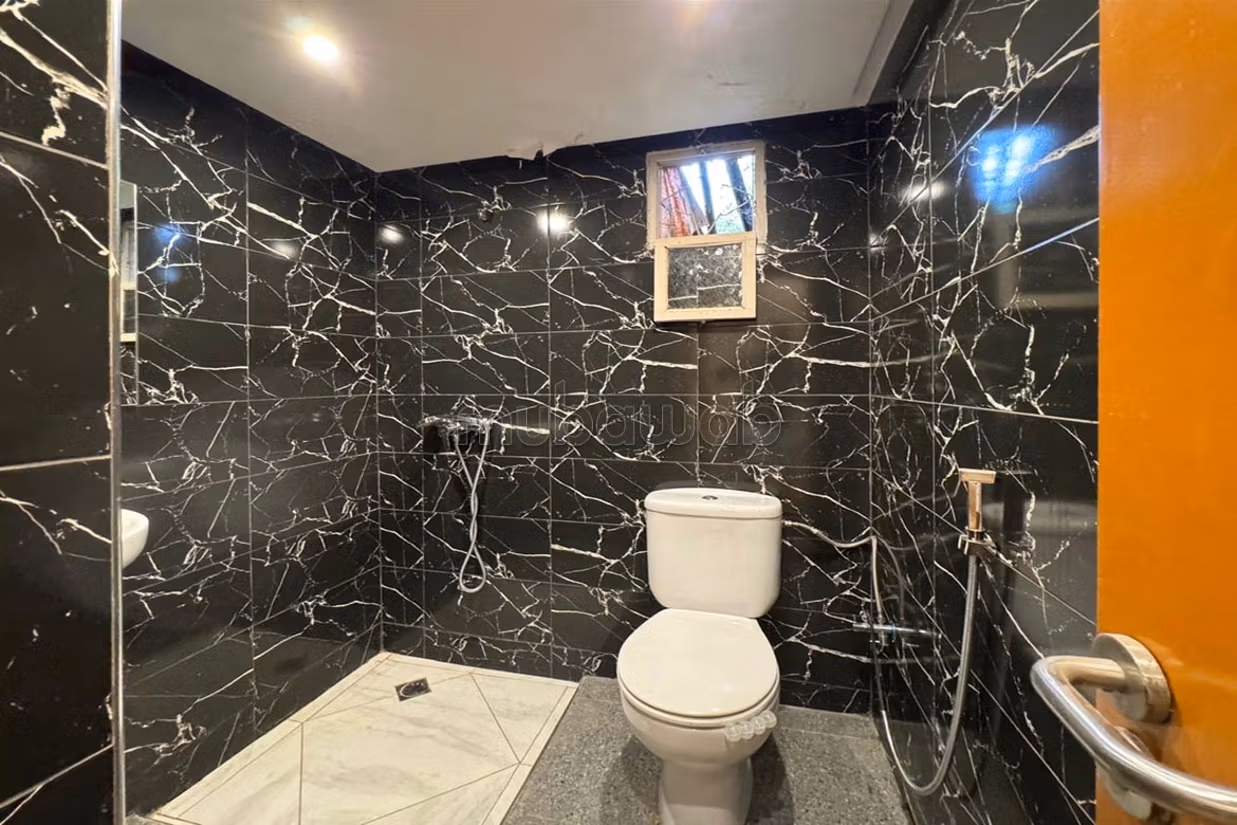 Villa 1100 m² à Route de Fez — 12