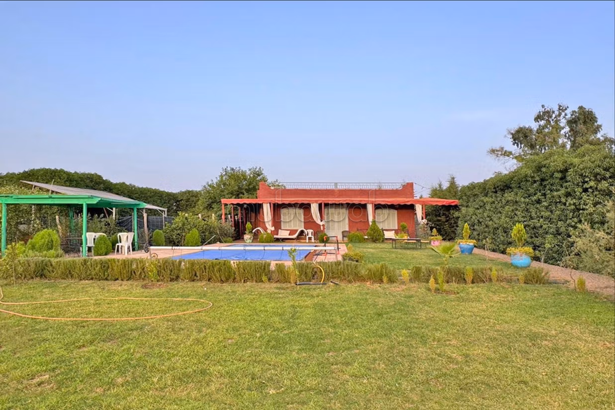 Villa 1100 m² à Route de Fez — 2