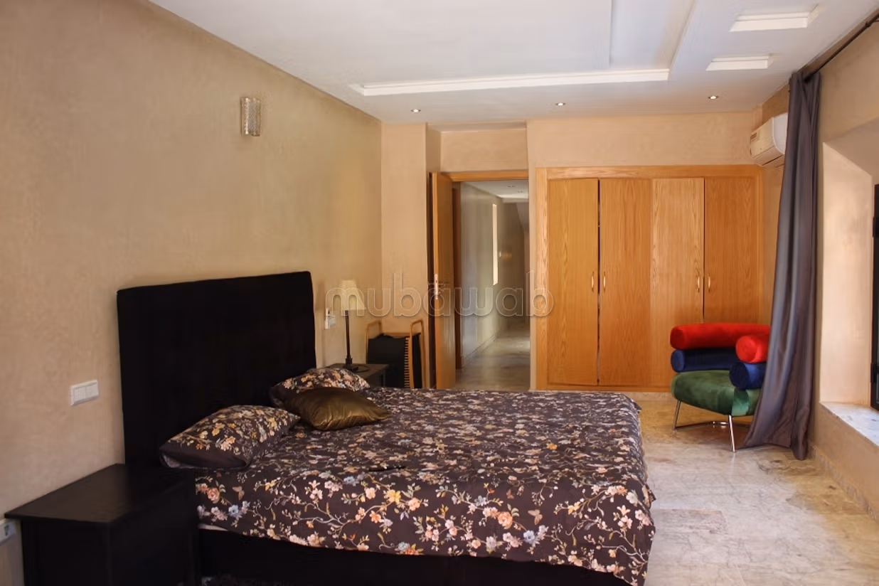 Bella villa arredata nel quartiere di Agdal