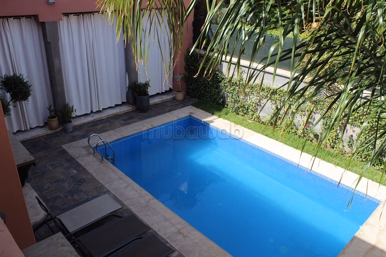 Bella villa arredata nel quartiere di Agdal