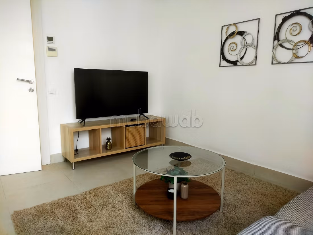 Studio minimaliste, proche du Lycée Lyautey — 2