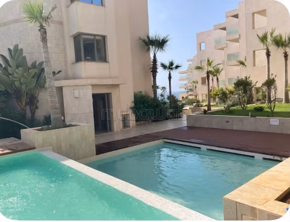 En venta Apartamento con Vista a la Piscina – Mansouria