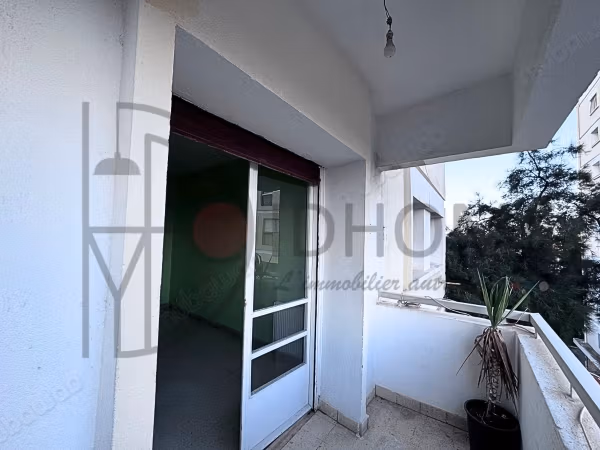 A Vendre Appartement S3 de 140m² à El Menzeh 6