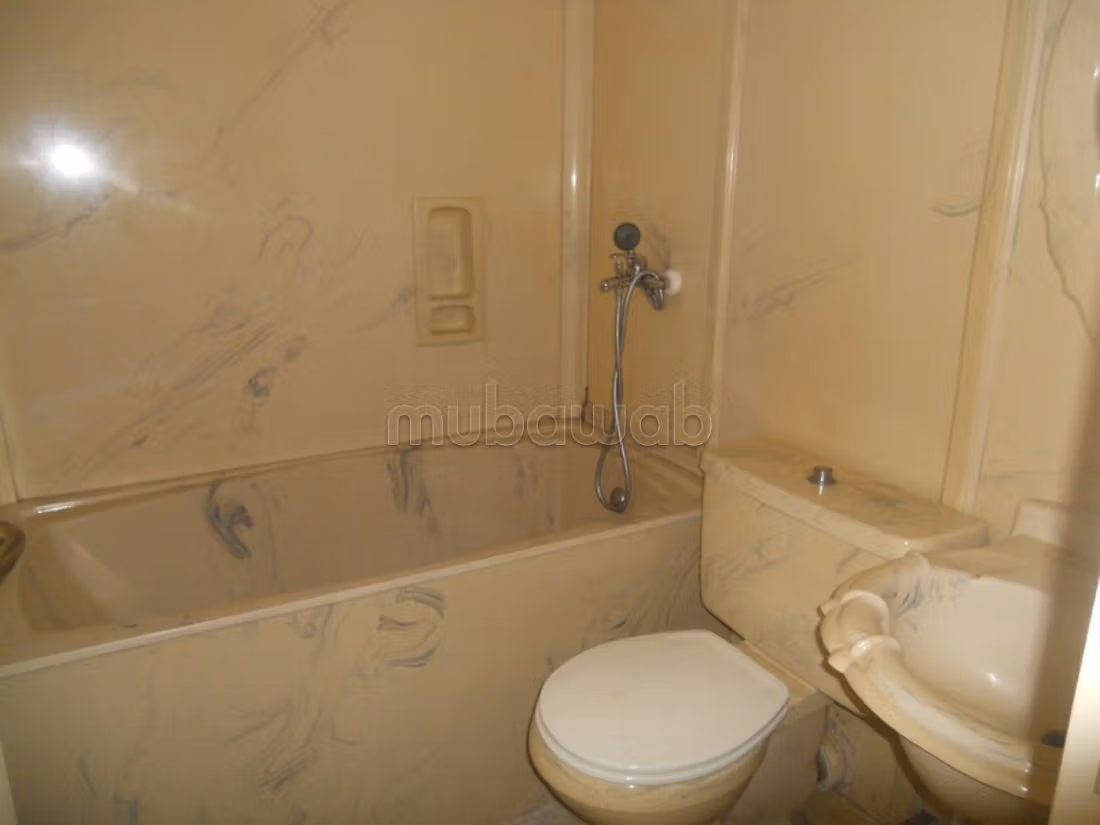 Appartement Meuble en location à AIN DIAB — 4