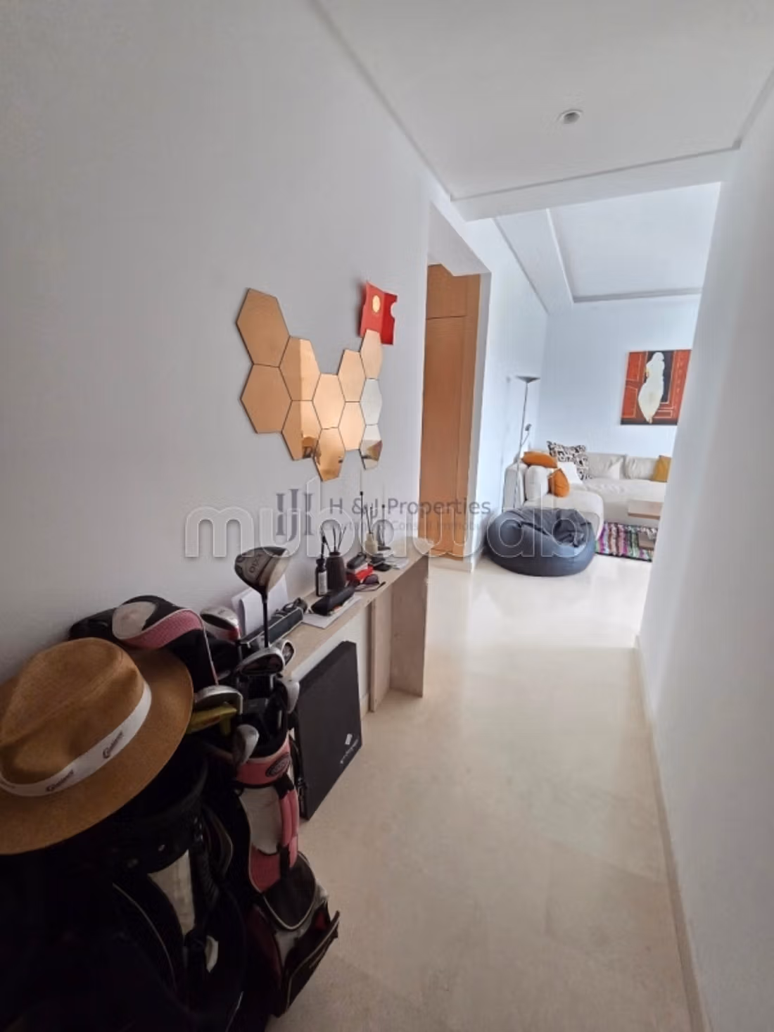 T3 meublé de 91m² – 2 ch. – Terrasse – vue caf — 5