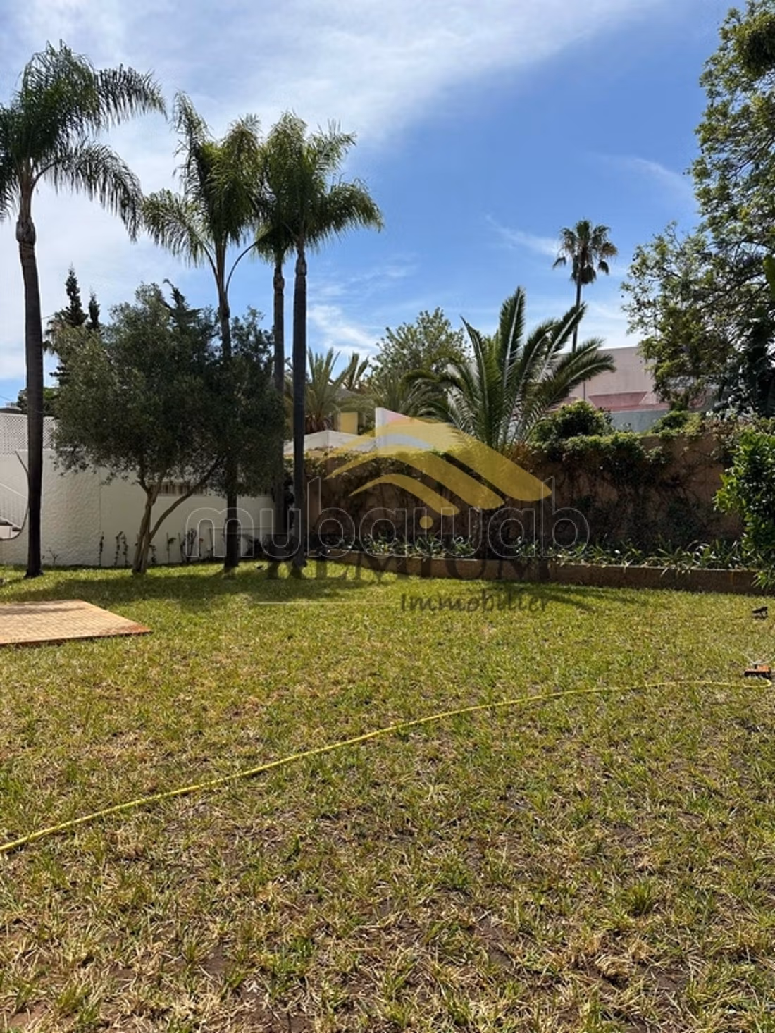 Beautiful villa for rent in Quartier Pinede